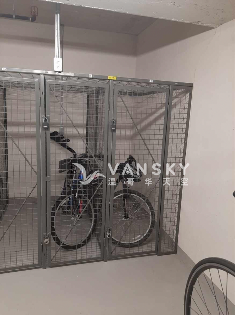 241102120027_Bike locker.png